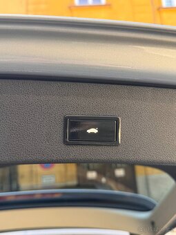 Prodám Audi Q5 3.2 benzín automat - 8