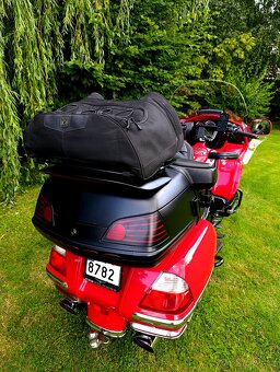 Honda GL 1800 goldwing - 8