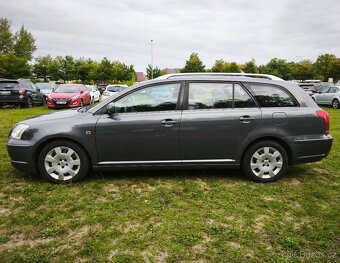 Toyota Avensis Kombi 1.8 VVTi - rok 2005 - 8