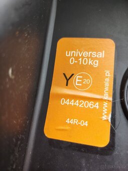 Prodám autosedačku "vajíčko" - 8
