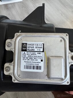 Dodge Challenger 2015+ originální Mopar světla - 8