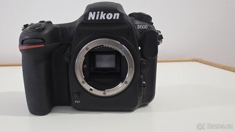 Nikon D500 telo - 8