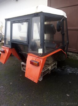 Kabina Zetor 7011,6011,5011,7045.... - 8