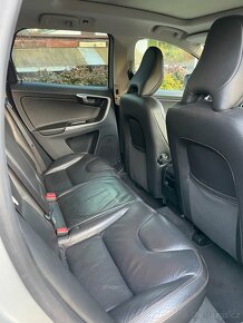 Prodám Volvo XC60 3,0 T6 AWD - 8