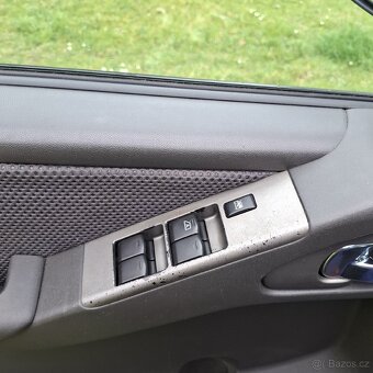 Nissan navara 4x4 - 8