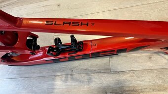 Ram TREK SLASH 7 GEN 5 LAVA NOVÉ - 8