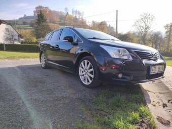 Toyota Avensis 2.2 d4d automat - 8