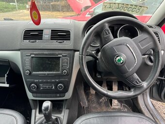 Veškeré náhradní díly Škoda Yeti 2.0 TDI Experience 2011 - 8
