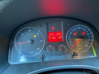 Volkswagen Caddy - 8