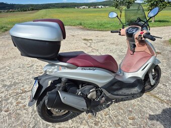 Piaggio Beverly 350 - 8