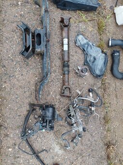 Ford Ranger 2,5  (rok 2007) díly - 8