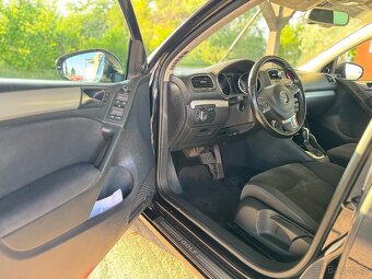 VOLKSWAGEN GOLF 6 - 8
