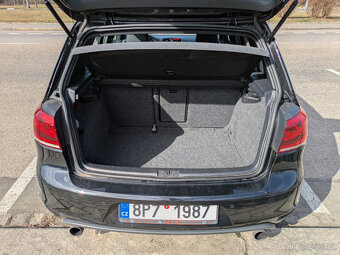 Volkswagen Golf, GTI 2.0 TSI 155 kW - manuál - 8