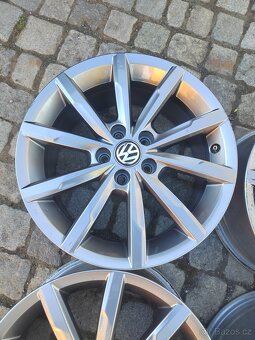 Prodám orig alu 16 Vw Polo T-cross 5x100 ET 46 - 8