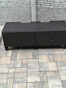 Prodám TV stolek (Komodu) IKEA Besta - 8