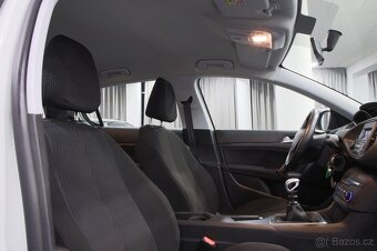Peugeot 308 1.5 HDi 75kW Parkovací senzory - Zálohováno - 8