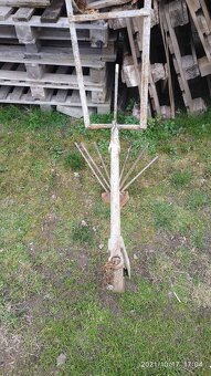 Stroje na pole - 8