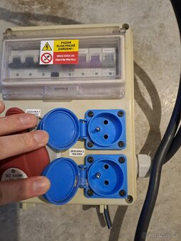 Stavební rozvaděč ROS-FI 3203 - 8