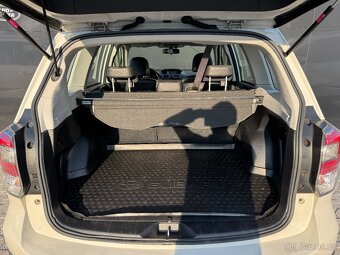 Subaru Forester XT Comfort Lineartronic AWD AT ČR - 8