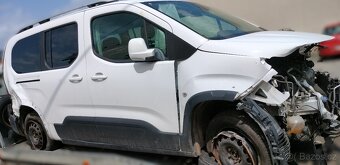 Peugeot Partner, Rifter 2018- K9 - 8