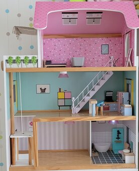 Domeček pro panenky - 8