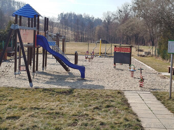 Prodej stavebního pozemku 828 m² v Dlouhomilově - 8