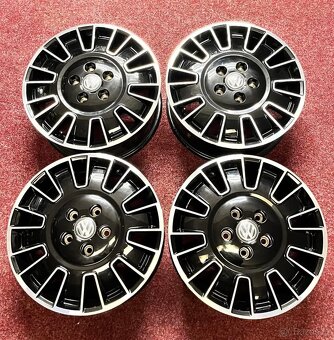 Alu disky Volkswagen T5 T6 R17 Posada 5x120 - 8