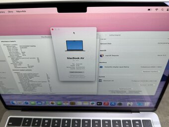 MacBook Air 13'' 2022 / M2 / 8GB / 256GB SSD / Space Gray - 8