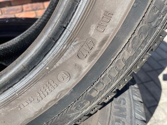 ZIMNÍ 215/65 R16C 109/107R - 8