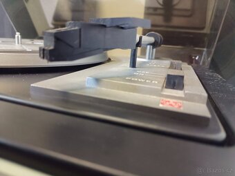 TESLA NZC 041 DE LUXE, gramo se zesilovačem - 8