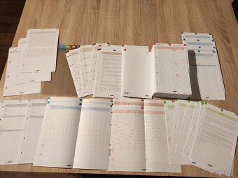 Archivní box a náhradní náplně,venní diář na 2026 ADK - 8