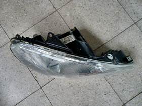 Peugeot 206 pravé přední světlo original Valeo - 8