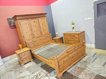 ...Zamluveno...Ložnice Celodřevená - 8