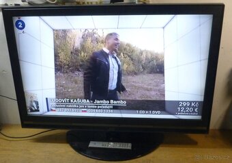 LCD televize JVC 42 palců (107cm), nemá DVBT2 - 8