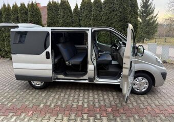 Renault Trafic 2,0DCi 9 Míst pravidel.servis nafta - 8