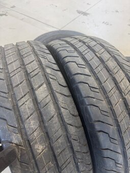Continental ContiVanContact 200 225/75 R16C MB Sprinter - 8