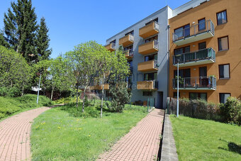 Pronájem bytu 2+kk/B, 64m2, ul. Štúrova, Praha 4 - Lhotka - 8