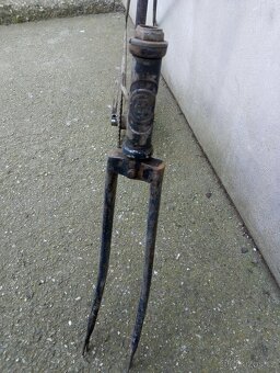 Rám dámského kola ČZ - 8