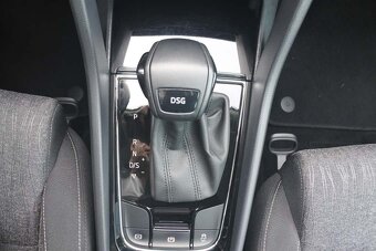 Škoda Karoq 1.5 TSI 110 kw STYLE DSG NAVI - 8