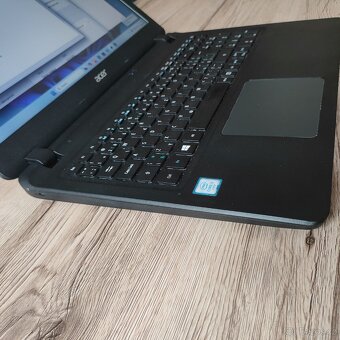 Acer Extensa 2540-15.6"/Intel i3/ 240GB SSD/ 8GB RAM/Win 11 - 8