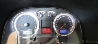 VW Bora 1.9TDI 74kw - 8