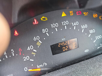 Mercedes-Benz A160 long 2003 - 8