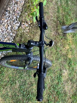 Genesis Solution 17" 27.5 - 8