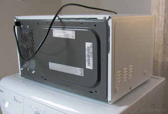 MIKROVLNNÁ TROUBA LG - 8