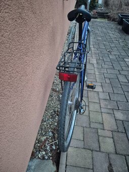 Trekingové kolo FORT - 8