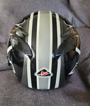 Helma Airoh vel.S - 8