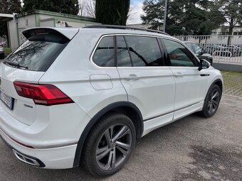 Volkswagen Tiguan 2.0TDi DSG Rezervované - 8