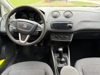 Seat Ibiza 1.4i 63 kw rv.7/2011 pěkný stav,klima - 8