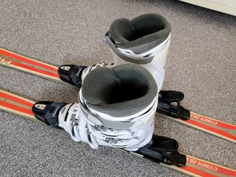 Lyže 150 cm plus boty č.5, dětská velikost - 8