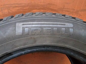 Zimní Pirelli 205/55/16 - 8